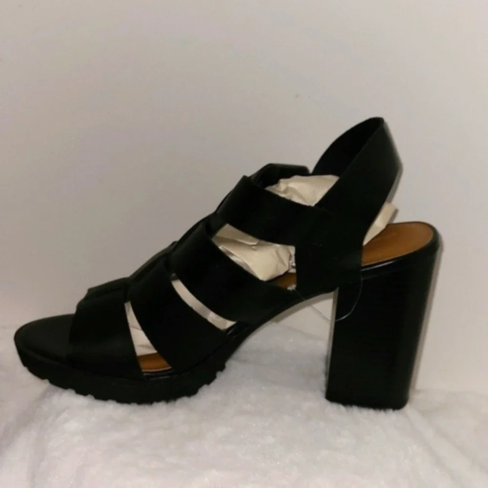 Universal Thread Strapped Block Heel Black Sandals Women's Size 11 NWOT - Picture 9 of 16